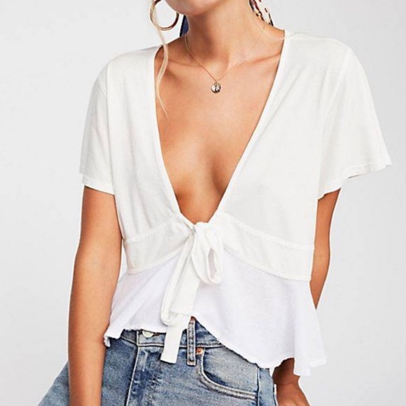 Free People Tops - NWOT Free People Knot Me White Tie-Front Crop Top